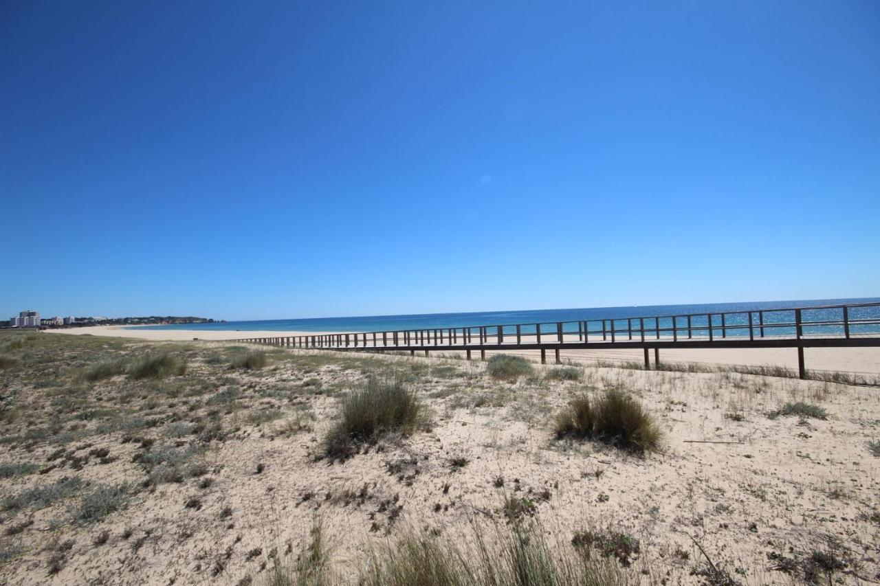 Apartment On The Beach By Amcf Alvor Exterior foto